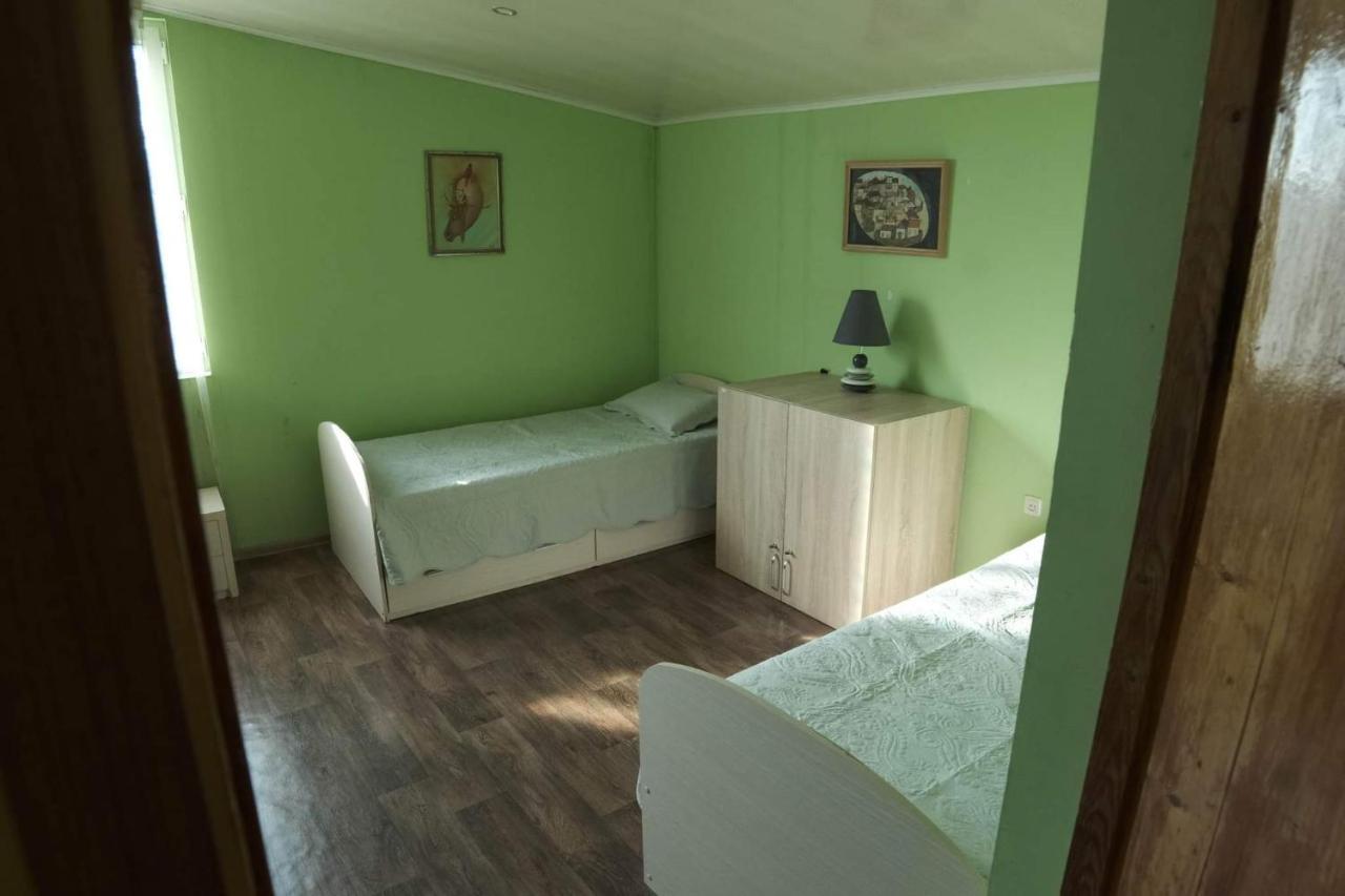 Hotel Нордвест à Erévan Extérieur photo