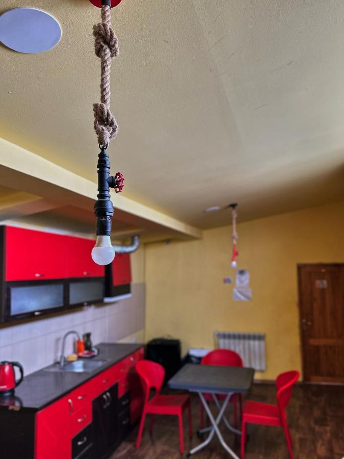 Hotel Нордвест à Erévan Extérieur photo